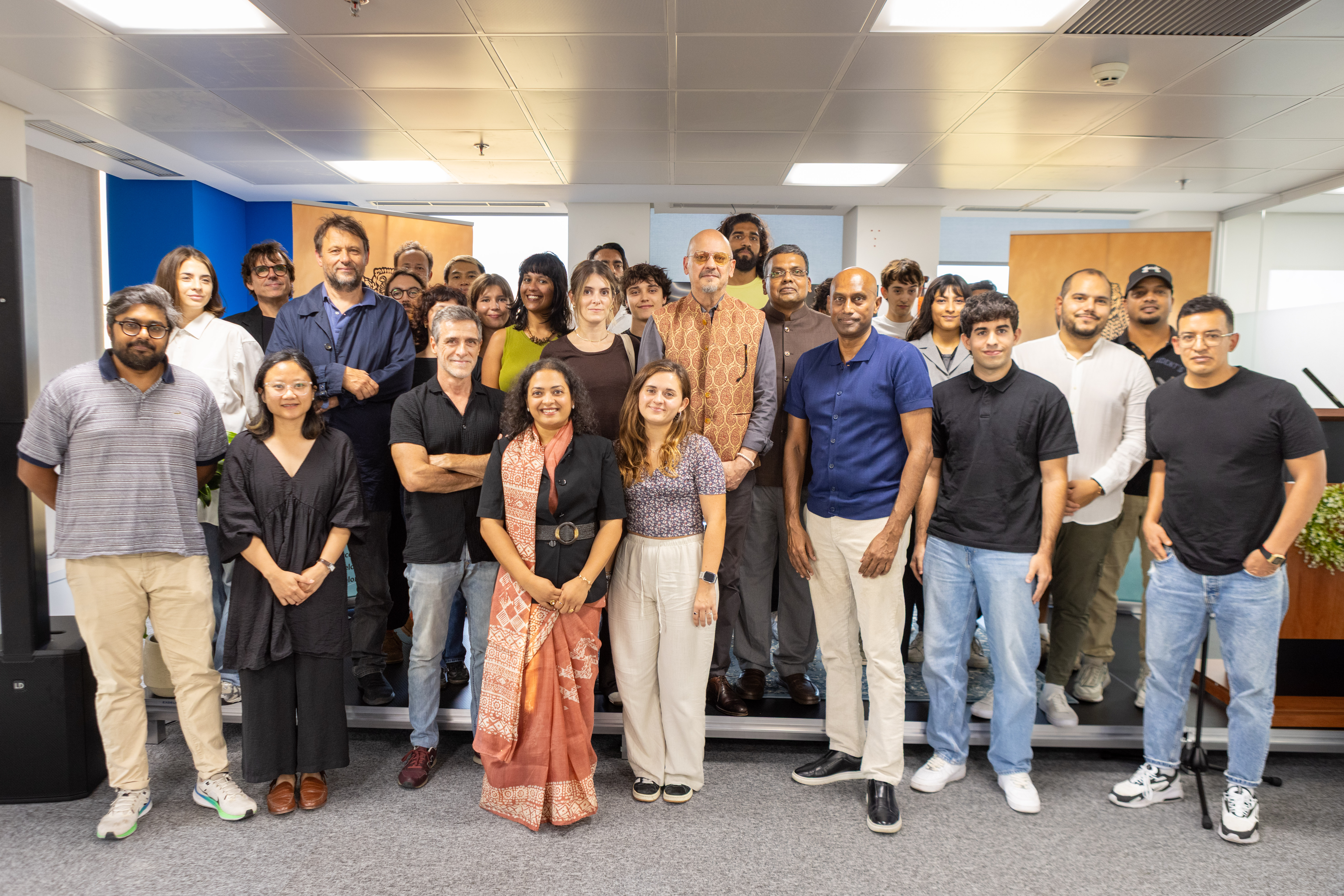 Inauguración del curso “Another Barcelona” de OFF ESCAC en el Consulado de la India