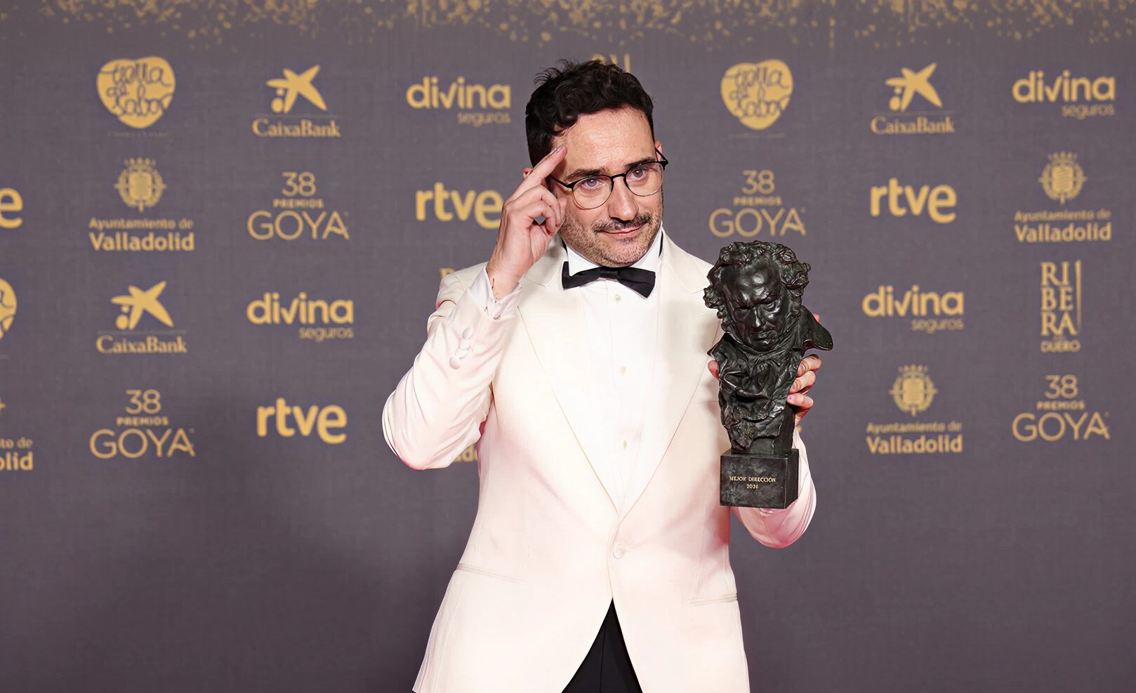 J.A. Bayona